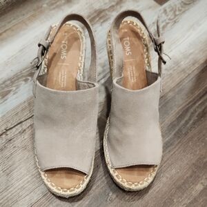 TOMS Women's Beige Suede Espadrilles